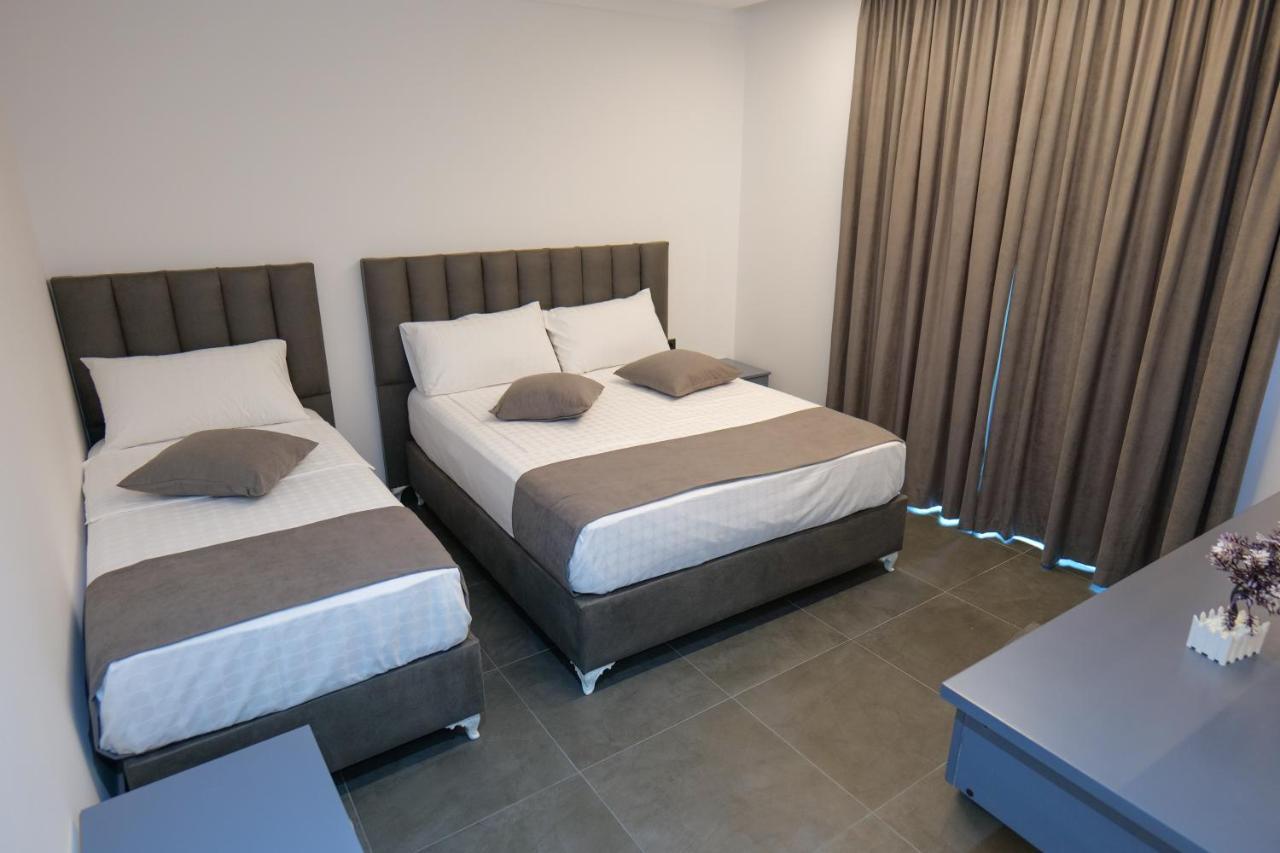 Vila Celaj Hotell Vlorë Eksteriør bilde