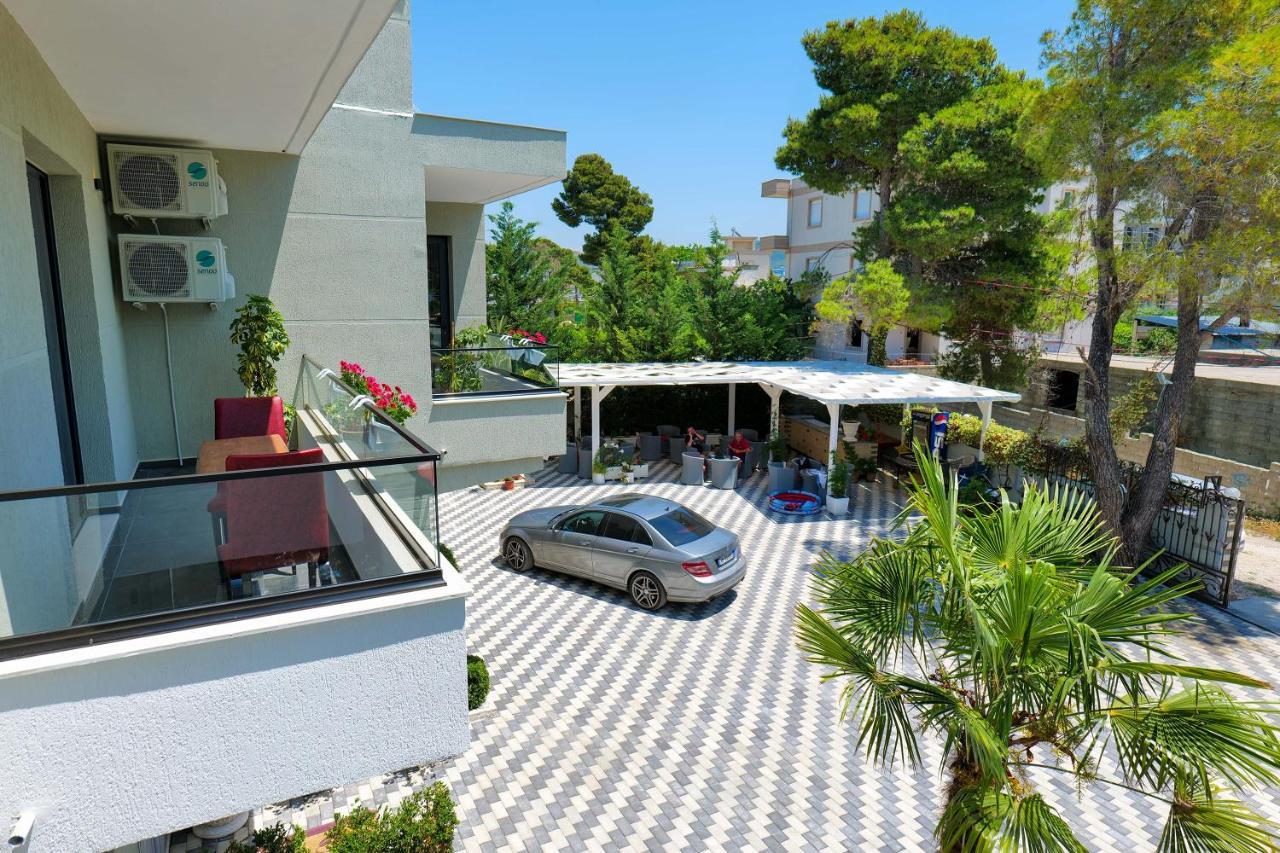 Vila Celaj Hotell Vlorë Eksteriør bilde