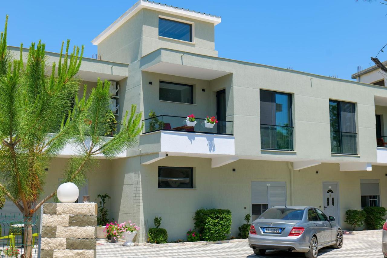 Vila Celaj Hotell Vlorë Eksteriør bilde